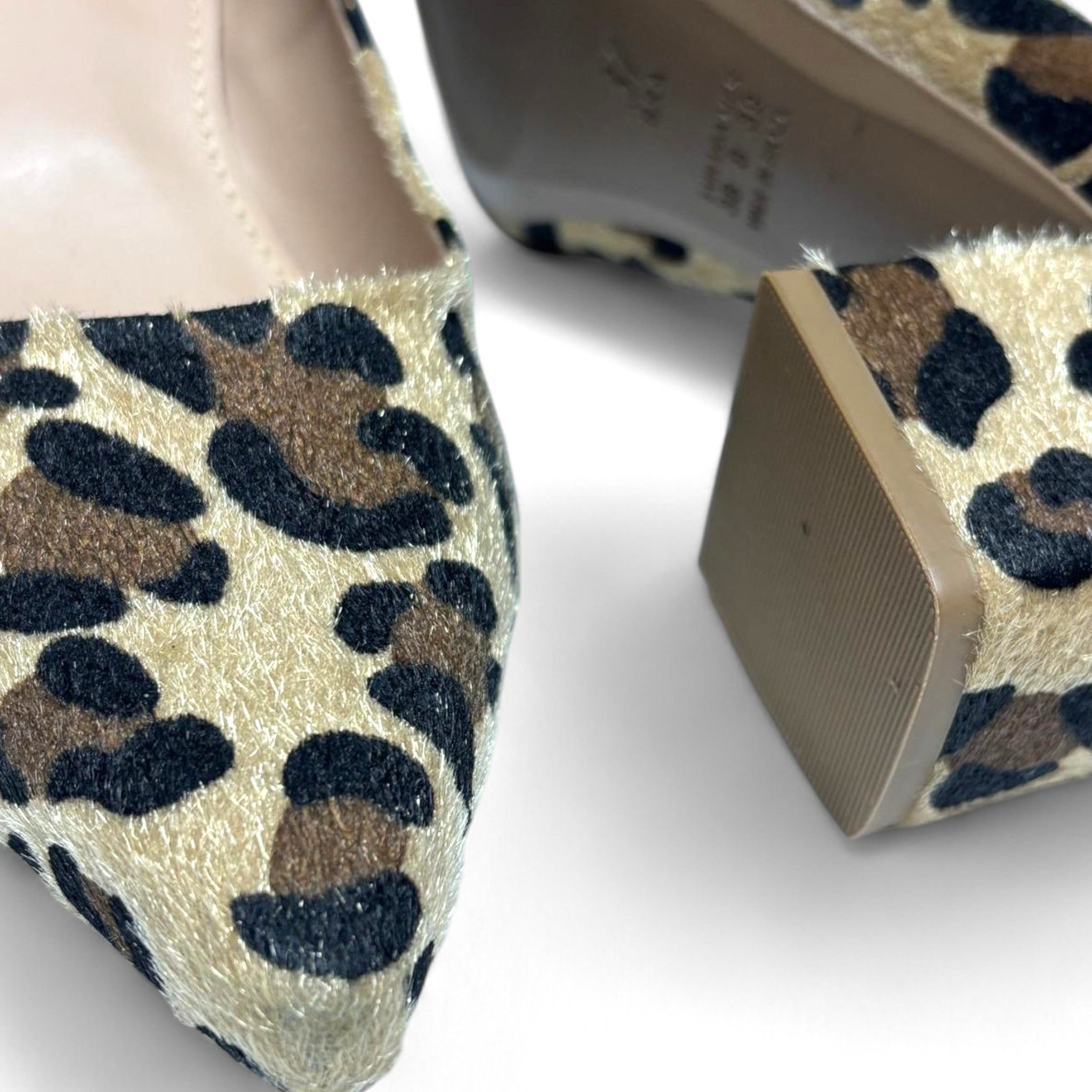 Zapatos Animal print poco tacon