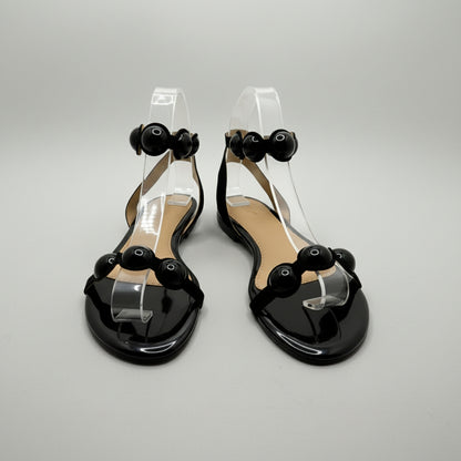 Sandalias Negras planas en charol